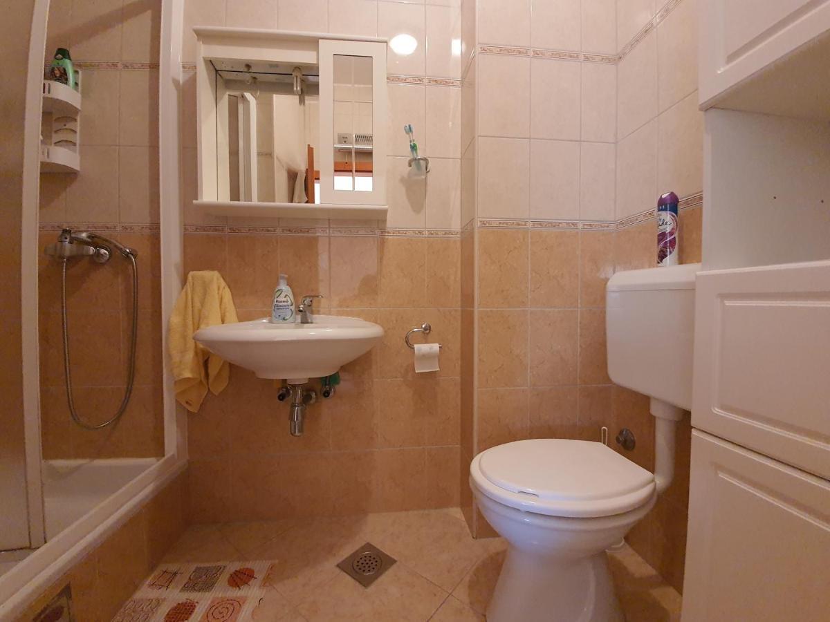 Apartments Coral Новаля Екстериор снимка
