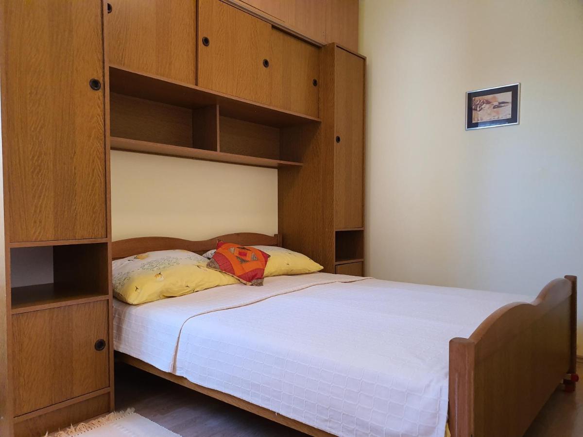 Apartments Coral Новаля Екстериор снимка